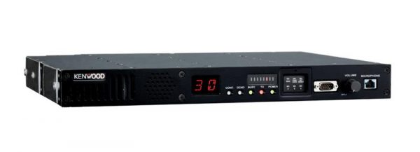 NXR-700/800 VHF/UHF Digital and FM Base Station